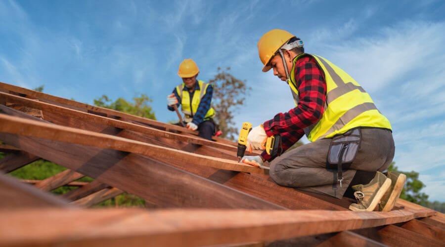 Professional gutter cleaning in Frederick, OK
